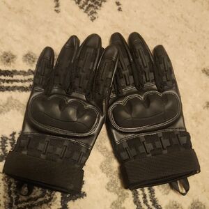 Black Tactical Gloves